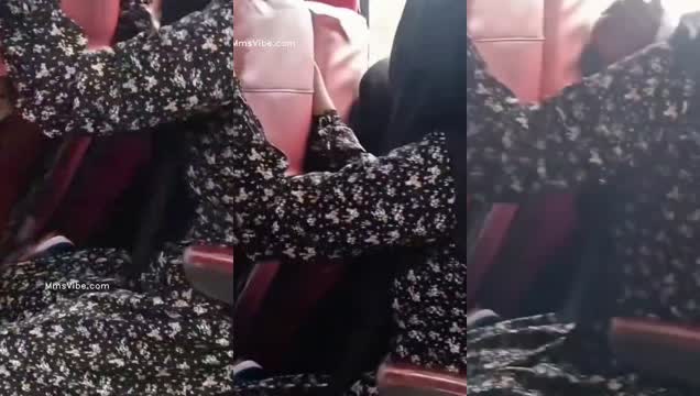 Girl Records Secretly in Public Bus and Shows Boobs