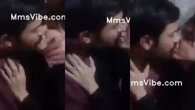 Pakistani Parlour Wife s Leaked Video Shows Multiple Lovers, Including Hot Boobs Sucking and Dick Fucking.