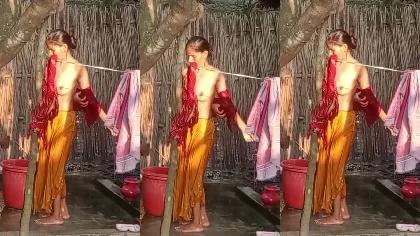 Neighbour Wife Hot Boobs Bathing Secretly Captured Part-3