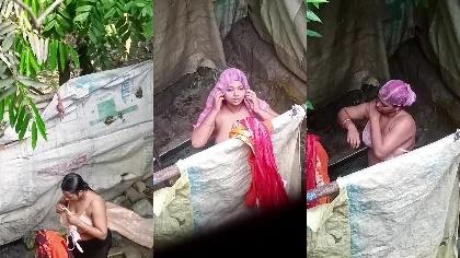 Village Aunt Bathing