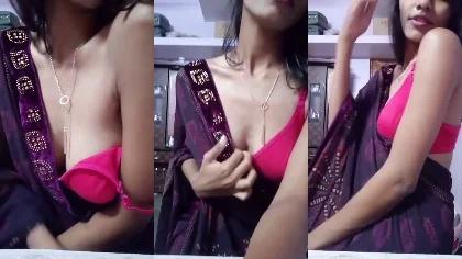 Tamil Beautiful Sexy Girl Striping Saree Showing Hot Perfect Boobs Full Nude Sexy Ass Make Sorry For Boyfriend