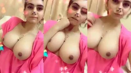 Cute Girl Showing Her Sexy Tight Boobs