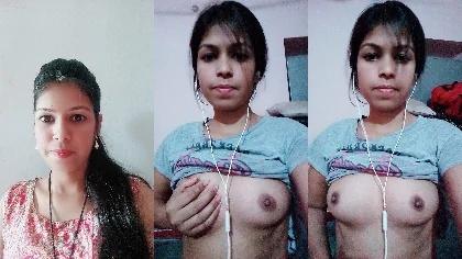 Beautiful Hottest Girlfriend Showing Hot Boobs Pussy Rubbing For Lover