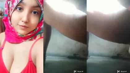 Bangladeshi Beautiful Horny Hijabi Cuckold Bengali Gf Hot Boobs Give Blowjob Fucking Fingering Masturbating With Cucumber And Bangla Dirty Talking Part-4