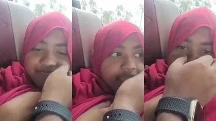 Bangladeshi Hijabi Gf Big Boobs Sucking In Car By Bf
