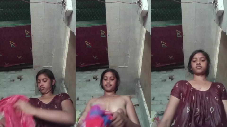 Bangladeshi Village Girl Hot Boobs After Bathing Change Dress